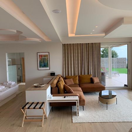 Sxrd Luxus Apartmanok Szekszárd Szoba fotó