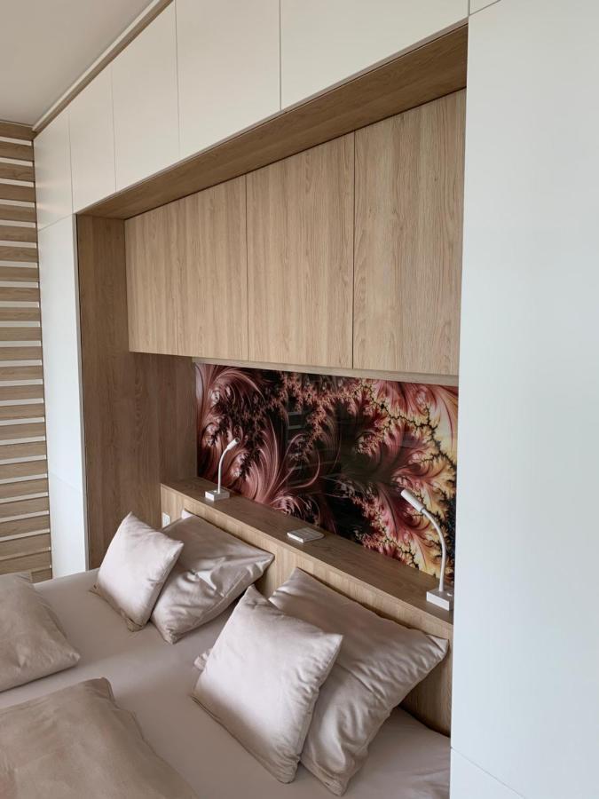 Sxrd Luxus Apartmanok Szekszárd Kültér fotó